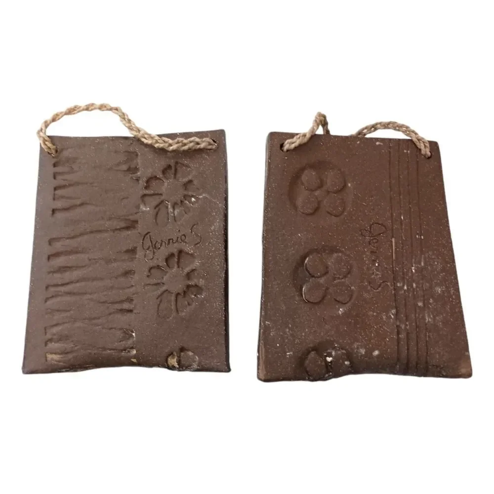 2 Studio‎ Art Pottery Wall Pockets Brown Floral Etched Farmhouse Rustic Cottage.